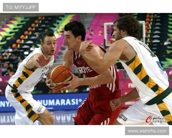 聚焦CCTV5世界杯报道全景解析与精彩瞬间回顾深度观察与解读